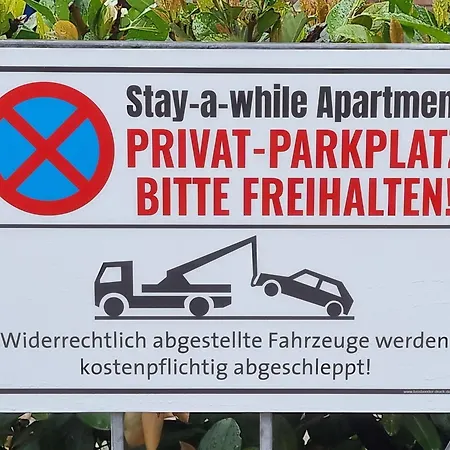 STAYaWHILE Apartment COMFORT nähe Herzzentrum, Bali Therme, Kurpark GOP, free Parking, Netflix, Boxspringbett, neues Duschbad-3